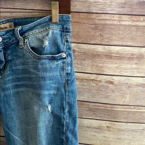 🎈Sale🎈Just U.S.A Distressed Bermuda Jean Shorts - Picture 3 of 8